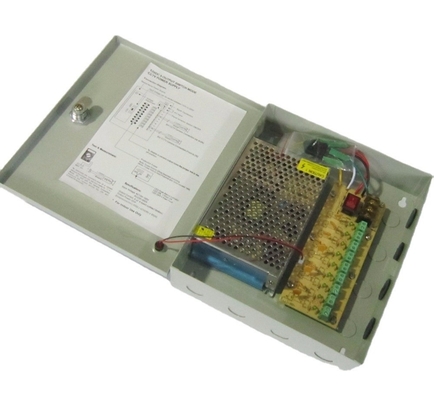 Станция питания CCTV 9CH 12V 5A постоянный выход 60W Эффективность 90% Выходная частота 50/60Hz