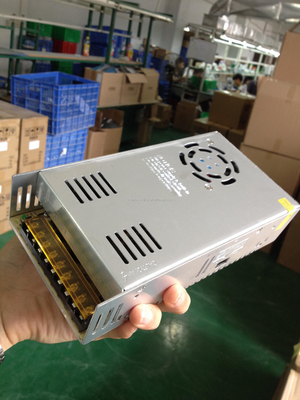 110v/220v 400w переменное питание от переменного питания до постоянного питания с выходом 13,8v 30a и эффективностью 82%