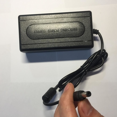Настольный стол 100 240V AC 12VDC 6Amp адаптер 72W 12V черный источник питания Выходный ток 6A
