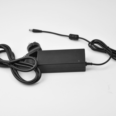 12VDC Выходное напряжение C-Power AC100-240V DC 12V 60W 5A адаптер питания для подключения к рабочему столу