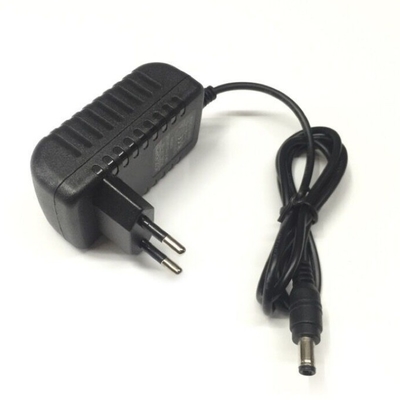 Конкуренция 8W DC выходный тип адаптер питания для C-Power на входе AC100-240V