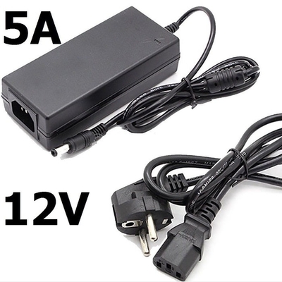AC100-240V DC 12V Вход C-Power 12V 5A Лаптопный адаптер питания с сертификатом CE Черный