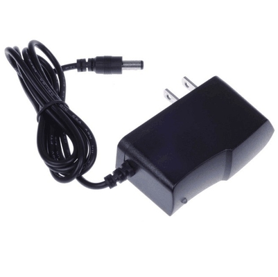 5V 1A C-Power Power Adapter с входом 100-240V переменного тока и 5.5*2.1/5.5*2.5 DC Connector
