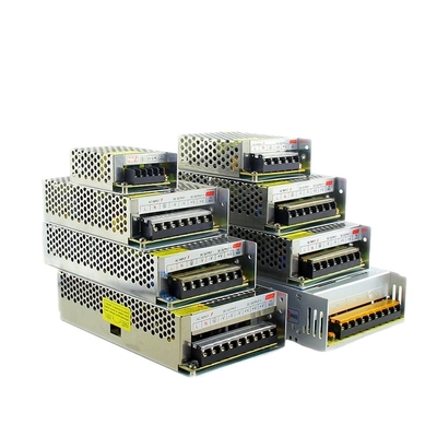 240 Вт переменный ток постоянного тока переключатель питания DC12V 20A с защитой от перенапряжения и 82% эффективности